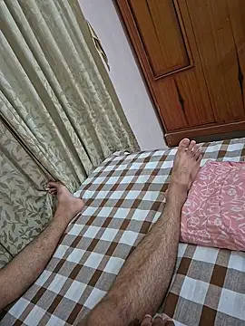 Snapshot of rayyan_krish chatting on February 16, 5:37 pm rayyan krish online show from February 16, 5:37 pm