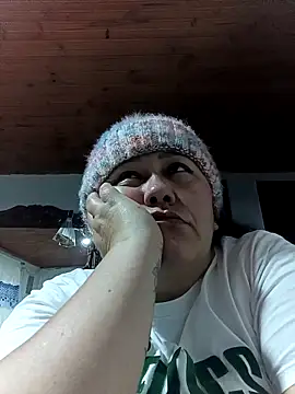 Darly Gomez online show from February 12, 4:07 am