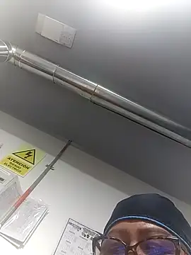 Darly Gomez online show from February 28, 3:13 pm