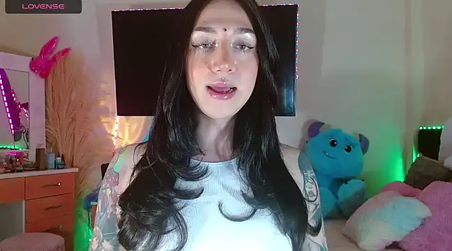 karla zambrano online show from December 7, 6:04 pm