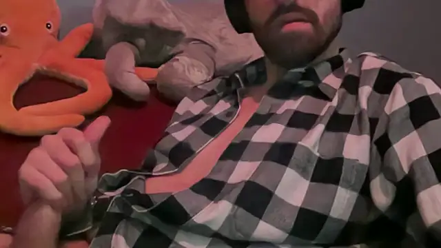 cottonmouth933 online show from February 16, 7:32 pm