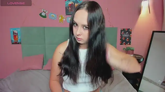 BeatriceReeves online show from October 2, 1:01 am