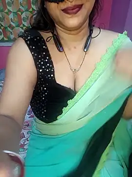 Sexy Mona Bhabhi online show from November 12, 6:08 pm