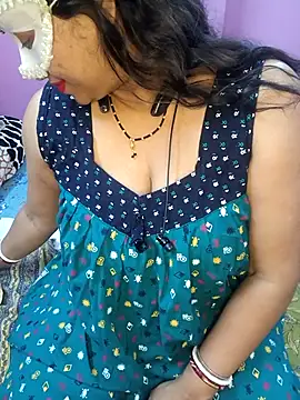 Sexy Mona Bhabhi online show from February 12, 6:36 pm
