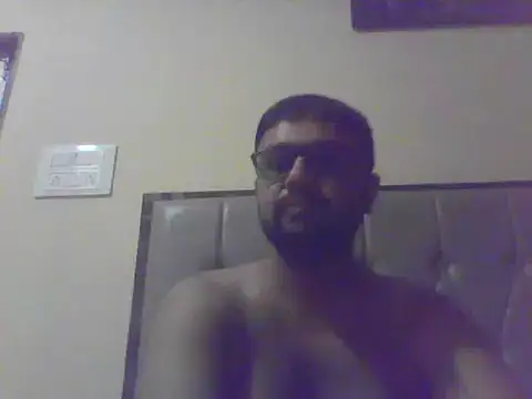 Snapshot of SexyyMotaLund57 chatting on February 18, 1:33 pm SexyyMotaLund57 online show from February 18, 1:33 pm