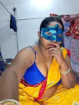 Real Desi Couple online show from January 1, 4:50 pm