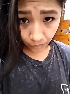 ineliveca online show from January 24, 6:25 pm