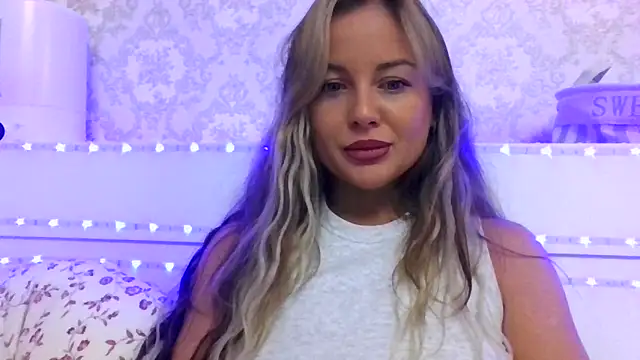Snapshot of jennifer838 chatting on November 1, 1:57 pm jennifer838 online show from November 1, 1:57 pm