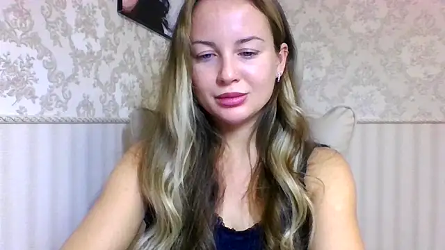 Snapshot of jennifer838 chatting on November 11, 7:14 pm jennifer838 online show from November 11, 7:14 pm