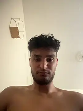 Snapshot of azdinno chatting on July 17, 9:16 am azdinno online show from July 17, 9:16 am