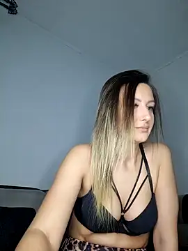 AudreyJoy online show from December 21, 9:58 pm