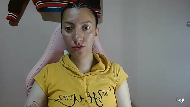 Snapshot of kaybabyhot chatting on March 15, 2:28 am kaybabyhot online show from March 15, 2:28 am
