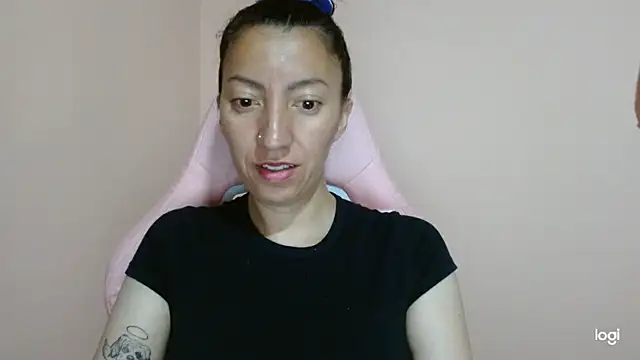 Snapshot of kaybabyhot chatting on April 12, 1:05 pm kaybabyhot online show from April 12, 1:05 pm