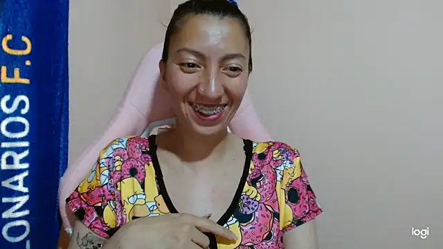 Snapshot of kaybabyhot chatting on April 13, 2:44 pm kaybabyhot online show from April 13, 2:44 pm