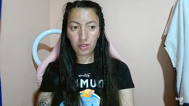 Snapshot of kaybabyhot chatting on April 18, 3:54 am kaybabyhot online show from April 18, 3:54 am