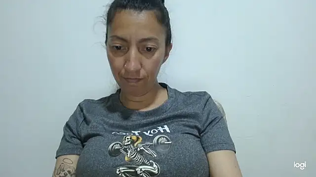 Snapshot of kaybabyhot chatting on July 6, 10:01 pm kaybabyhot online show from July 6, 10:01 pm