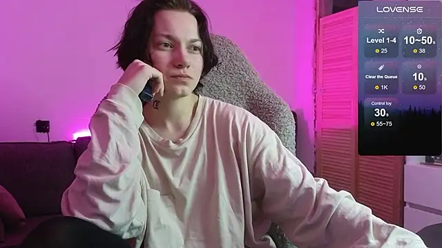 esajukyy online show from January 16, 6:45 pm