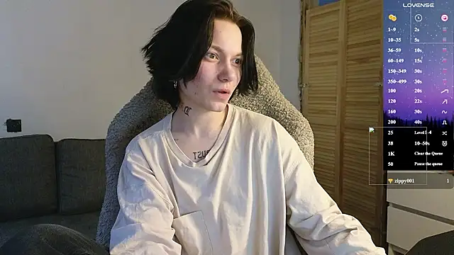 esajukyy online show from March 6, 11:17 am