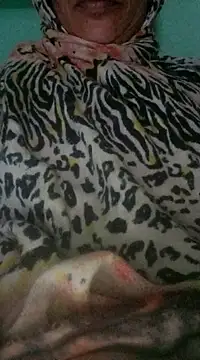 Snapshot of RupaSharma chatting on December 23, 5:39 am RupaSharma online show from December 23, 5:39 am