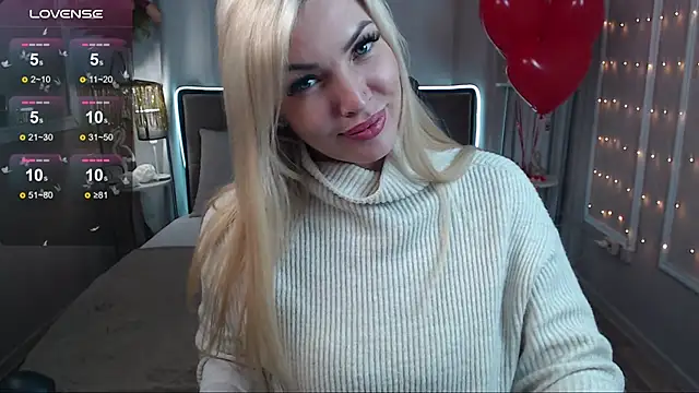 Snapshot of lissa_voxx chatting on February 12, 10:14 am lissa voxx online show from February 12, 10:14 am