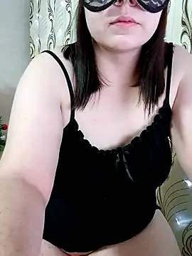 Snapshot of Miranda_Nancy chatting on December 21, 4:57 pm Miranda Nancy online show from December 21, 4:57 pm