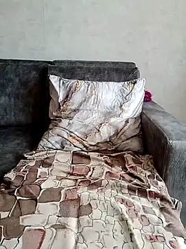 Snapshot of Miranda_Nancy chatting on March 21, 11:33 am Miranda Nancy online show from March 21, 11:33 am