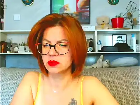 Natali3855 online show from May 29, 3:15 am