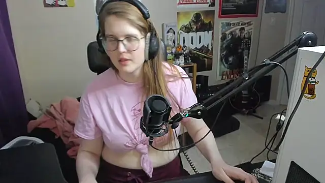 HannahCastle96 online show from January 21, 8:30 am