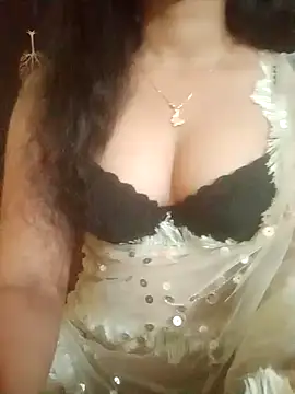 Snapshot of sexyriya_008 chatting on December 29, 12:01 pm sexyriya 008 online show from December 29, 12:01 pm