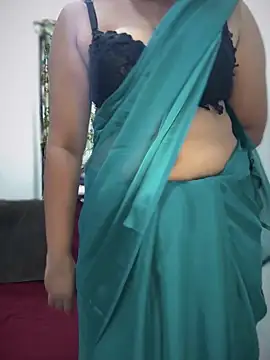 Snapshot of stylishpooja chatting on October 4, 4:49 pm stylishpooja online show from October 4, 4:49 pm