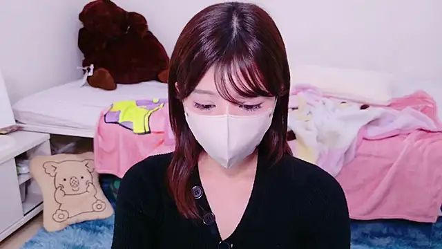 Snapshot of Runarunapi chatting on February 27, 12:16 pm Runarunapi online show from February 27, 12:16 pm