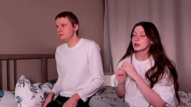 Snapshot of eternal_dream_ chatting on March 13, 6:45 pm eternal dream online show from March 13, 6:45 pm