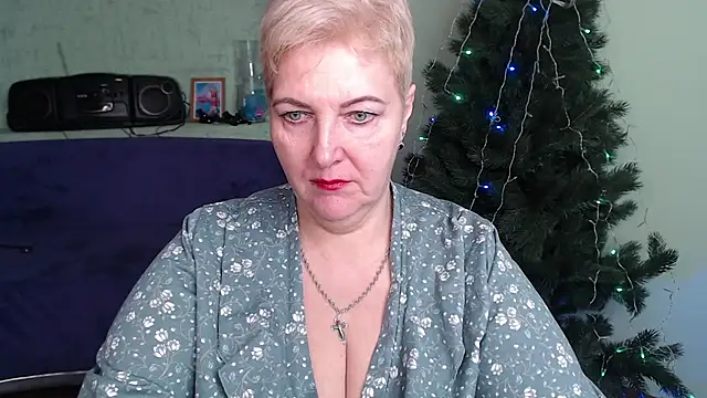 Snapshot of Sandra_Snow chatting on December 26, 6:33 pm Sandra Snow online show from December 26, 6:33 pm