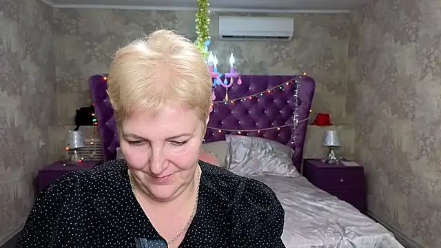 Snapshot of Sandra_Snow chatting on January 17, 11:29 pm Sandra Snow online show from January 17, 11:29 pm