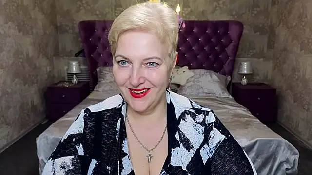 Snapshot of Sandra_Snow chatting on February 26, 2:36 pm Sandra Snow online show from February 26, 2:36 pm