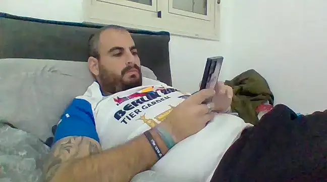 Snapshot of maor_asraf chatting on December 26, 4:36 pm maor asraf online show from December 26, 4:36 pm