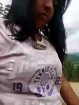 Danna-linyi online show from December 22, 3:00 pm