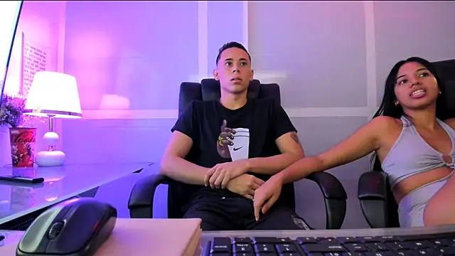 Snapshot of briambrows chatting on January 29, 3:54 am briambrows online show from January 29, 3:54 am