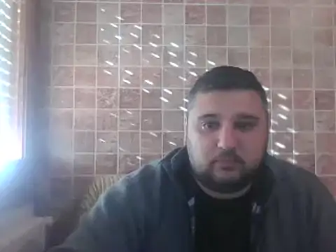  revianzip1 online show from February 27, 8:39 am