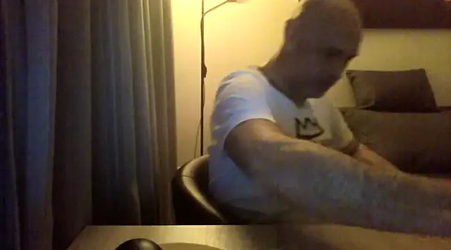 Avamereandmikel online show from March 23, 12:04 am