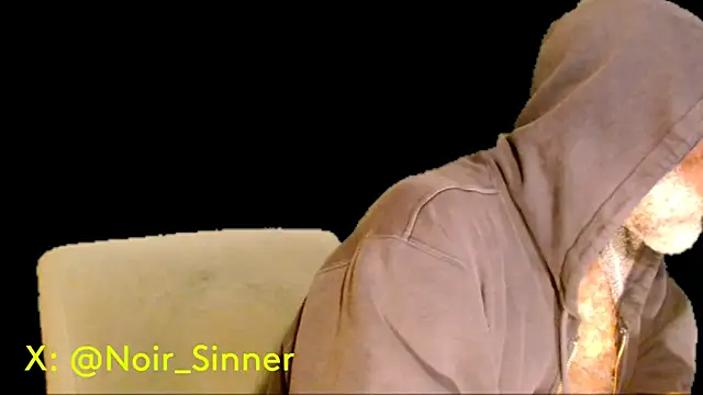 sinnernoir online show from December 4, 8:50 pm