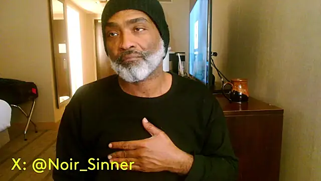 sinnernoir online show from January 15, 10:31 am