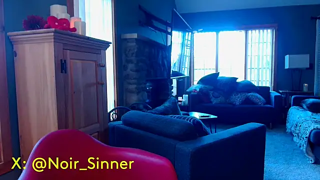 sinnernoir online show from March 14, 6:13 pm