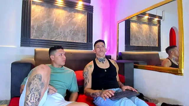 Duodreamhot online show from June 13, 5:16 am