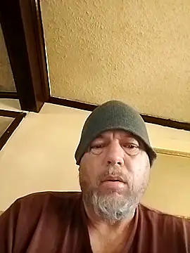 Snapshot of Rayc61 chatting on February 14, 2:58 pm Rayc61 online show from February 14, 2:58 pm