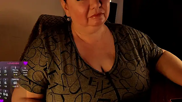 SexxyDreams1 online show from February 13, 6:09 am