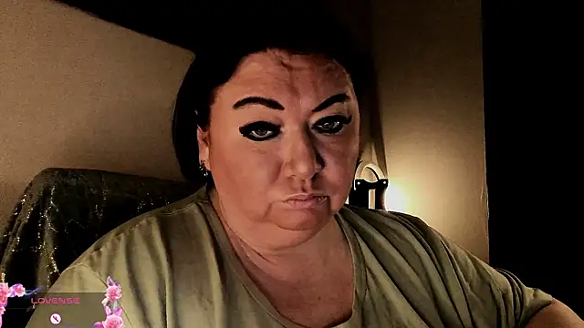 SexxyDreams1 online show from October 11, 2:55 am