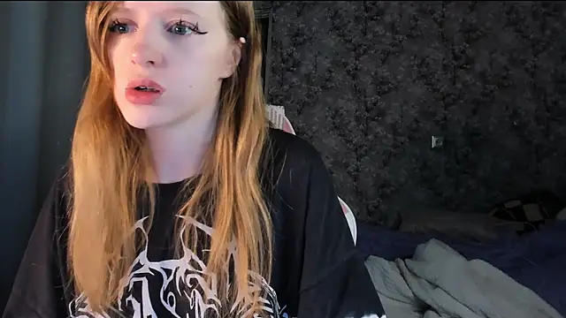 Snapshot of Inma_Lewdness chatting on October 11, 8:13 am Inma Lewdness online show from October 11, 8:13 am