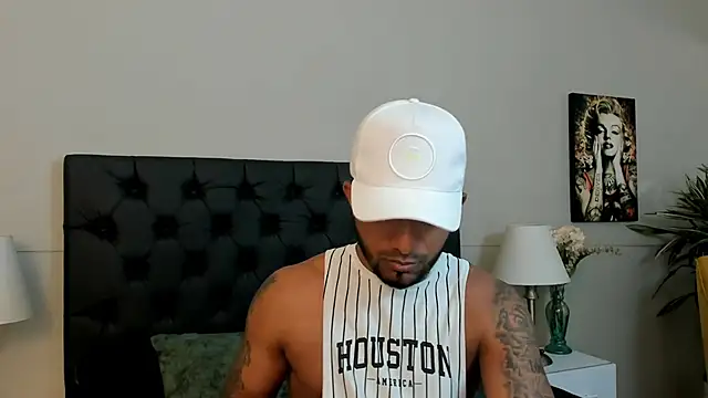 Snapshot of Robin_Rief chatting on September 11, 3:28 am Robin Rief online show from September 11, 3:28 am