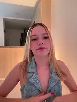 NicoleCut online show from February 27, 10:59 am